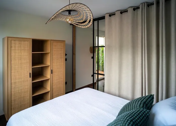 Suite Zen - Quietness & Light - 2 Beds 160 Cm - Private Car Park